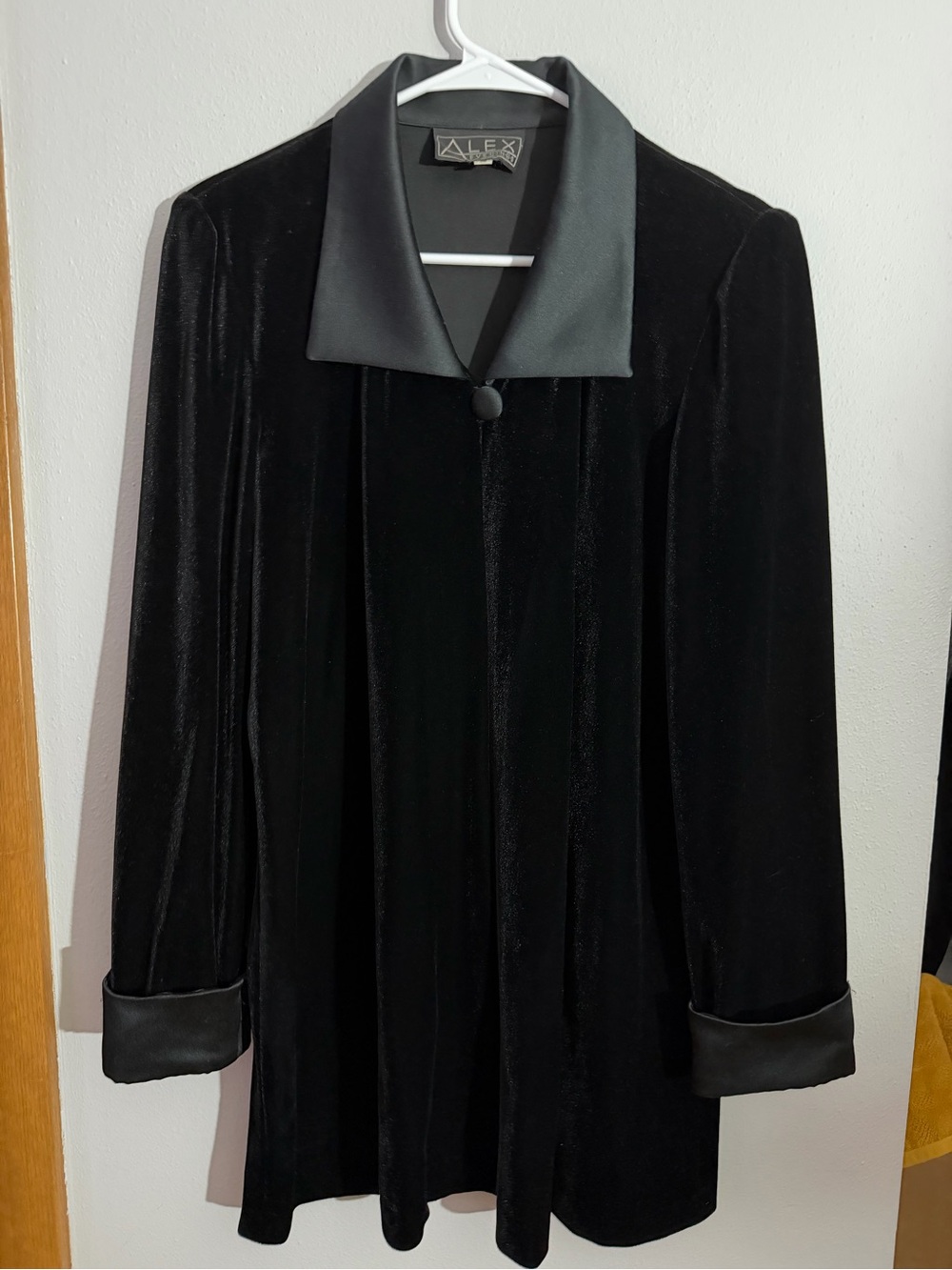 Alex Evenings Black Velvet Blazer with Satin Trim